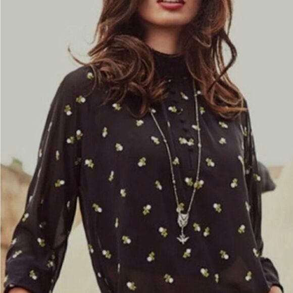 CAbi Sheer Black Floral Embroidered Blouse Top Style 5338 Women’s Size S… - Picture 3 of 13